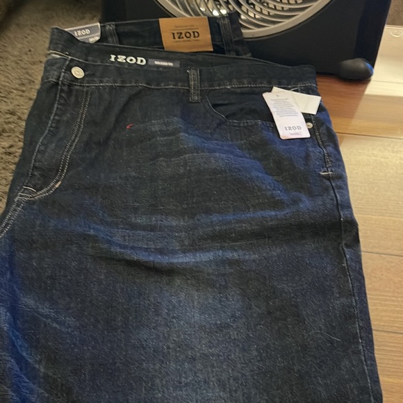 IZOD MENS JEANS. Big and Tall. - Picture 6 of 10